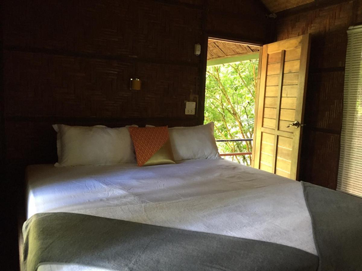 Phayam Garden View Hotell Koh Phayam Rom bilde