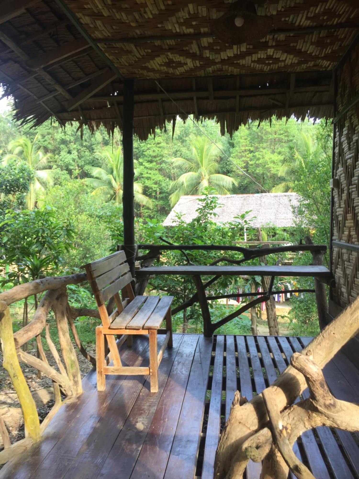 Phayam Garden View Hotell Koh Phayam Rom bilde