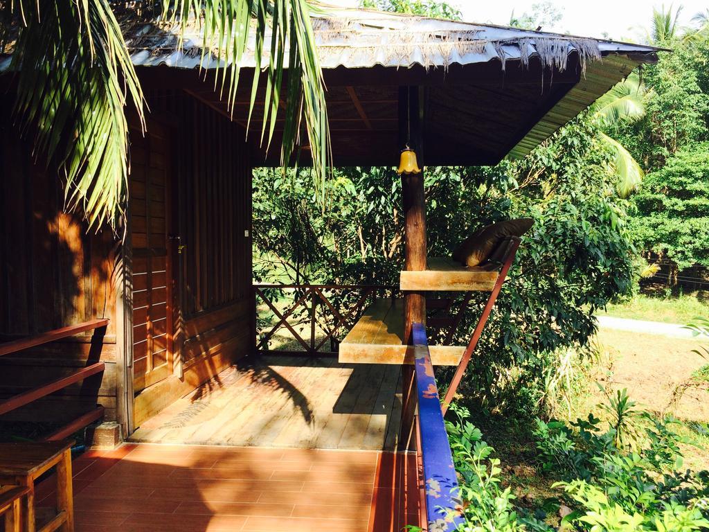 Phayam Garden View Hotell Koh Phayam Eksteriør bilde