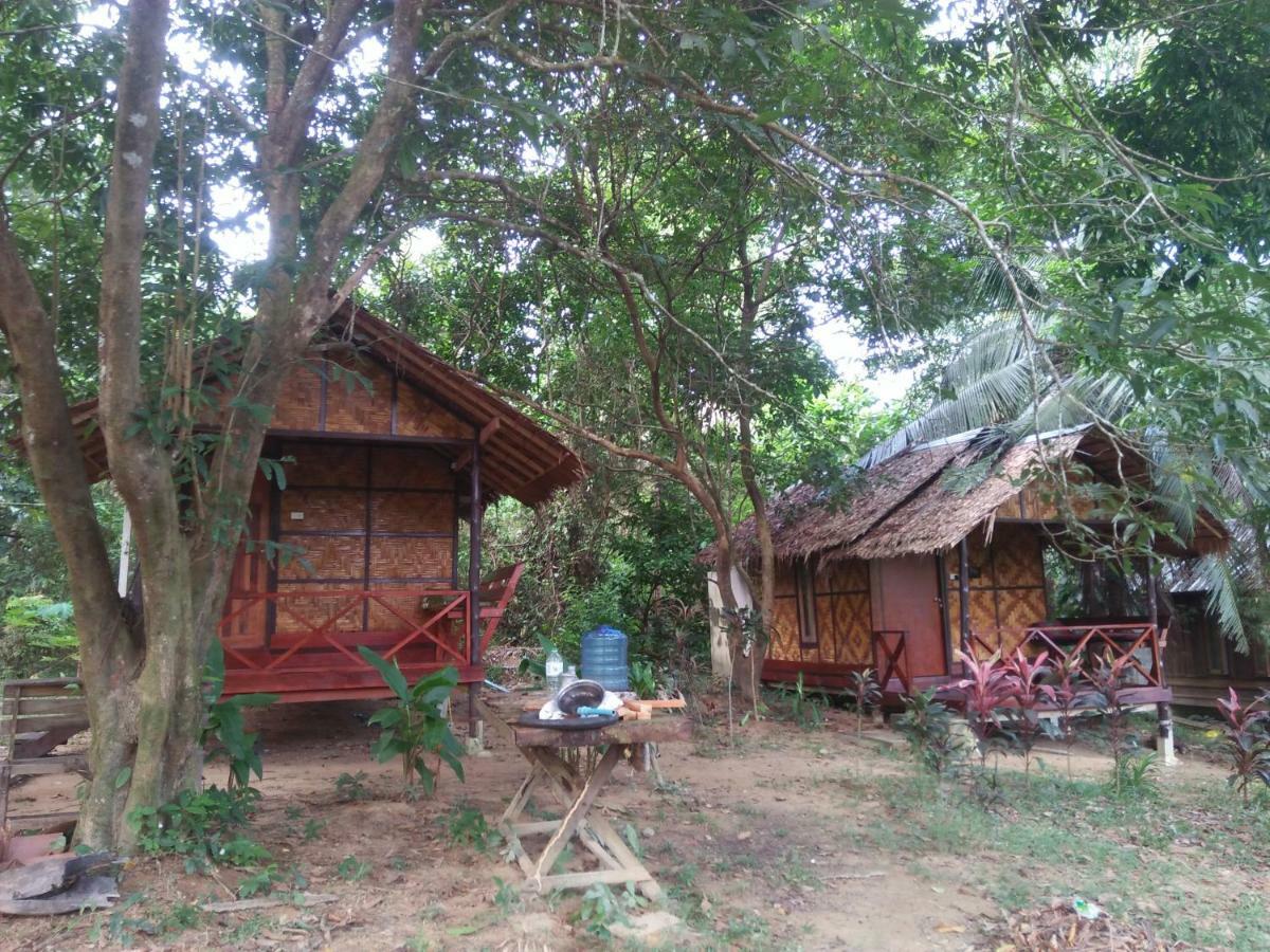Phayam Garden View Hotell Koh Phayam Eksteriør bilde