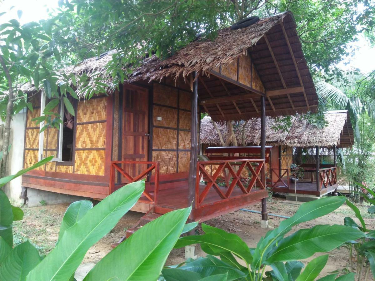Phayam Garden View Hotell Koh Phayam Eksteriør bilde