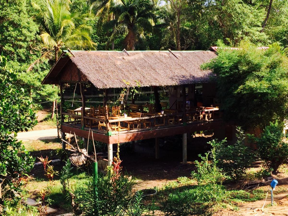 Phayam Garden View Hotell Koh Phayam Eksteriør bilde